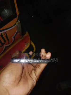 Oppo A95 ১২৮ জিবি হোয়াইট