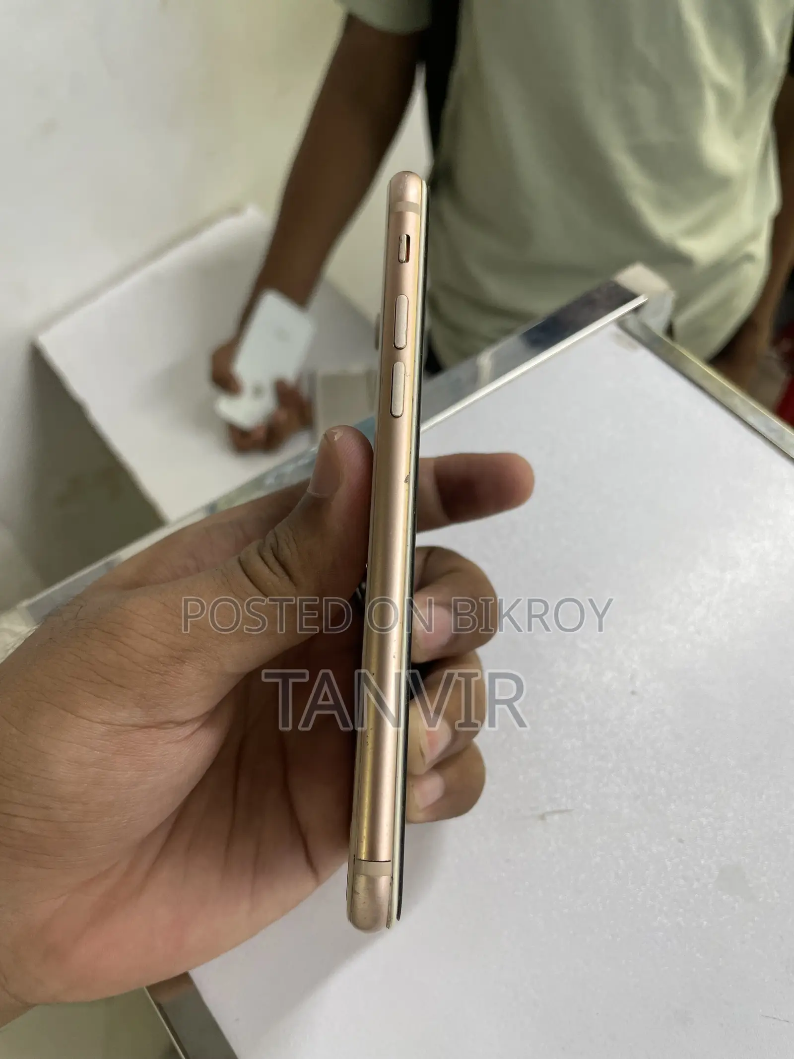 Apple iPhone 8 64 GB