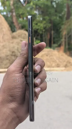 Tecno Camon 40 Pro 4G 256 GB Black