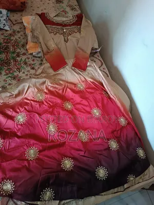 Selling Dress