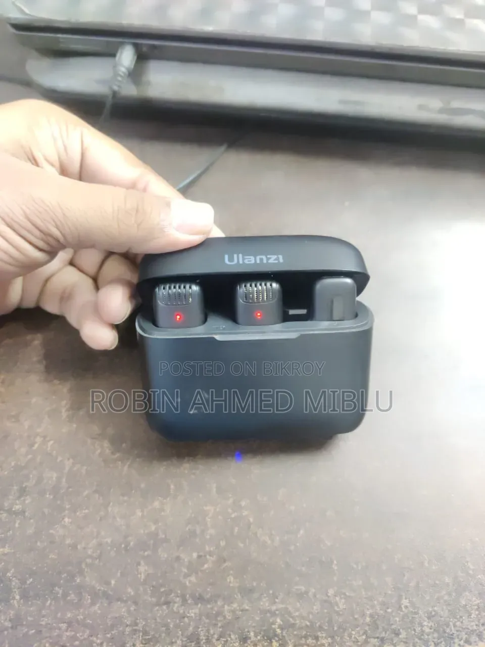 Ulanzi Model J12 Microphone