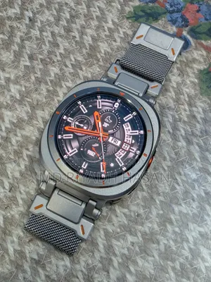 Samsung Galaxy Watch Ultra (2024 Version) – Titanium Gray