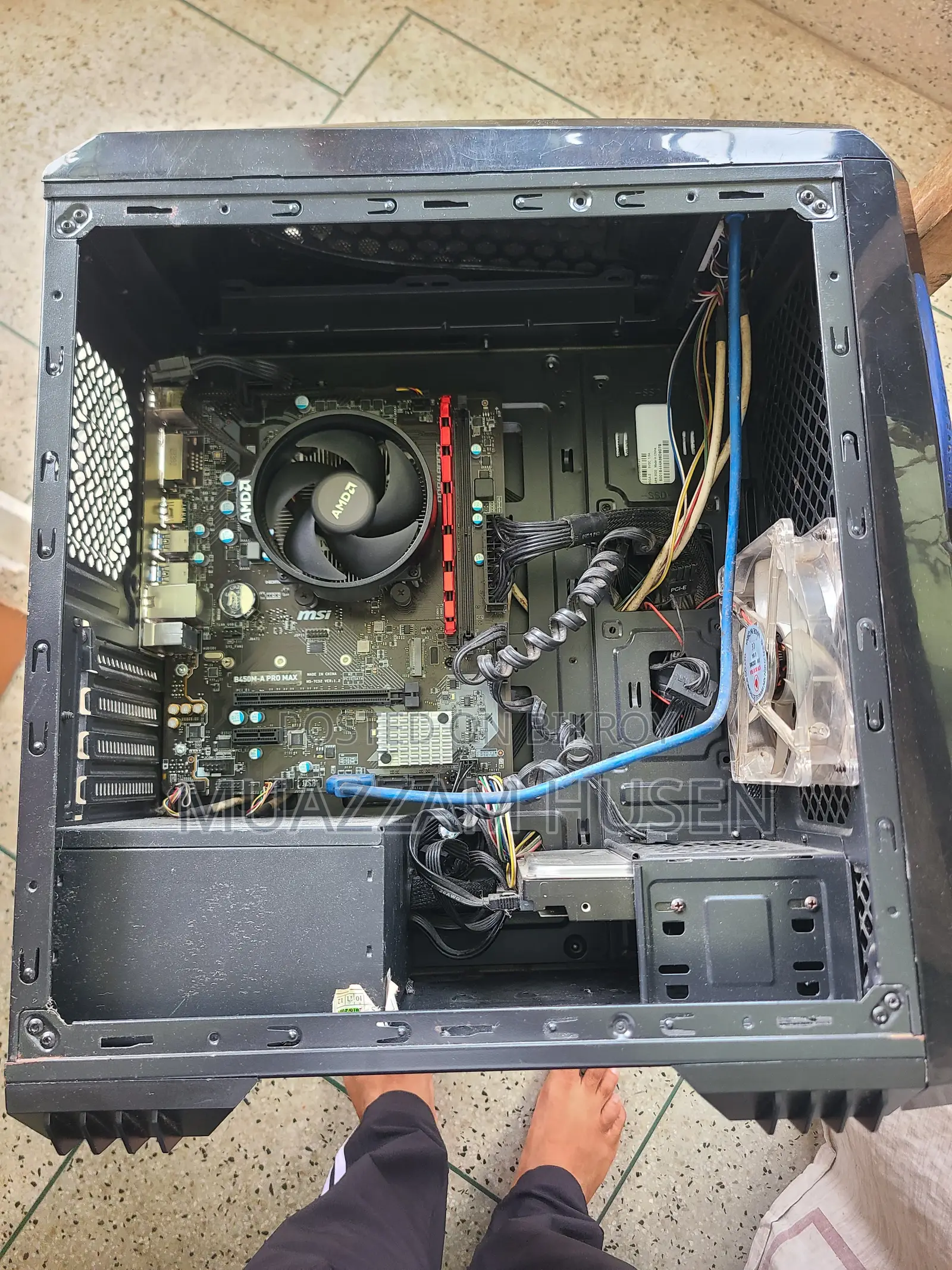 Desktop Computer 8GB AMD Ryzen 3 HDD+SSD 640GB