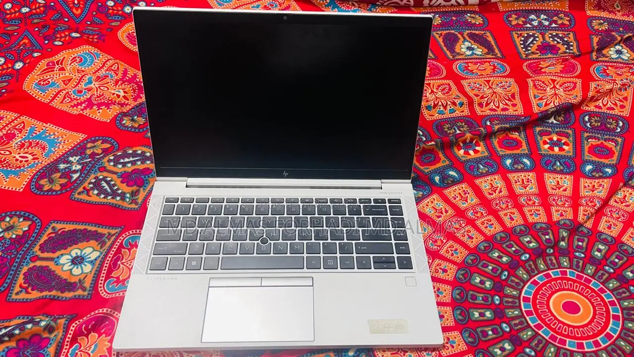 New Laptop HP EliteBook 845 G8 16GB AMD Ryzen 5 HDD+SSD 256GB