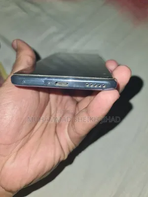 হুয়াওয়ে নোভা ৯ ১২৮ জিবি