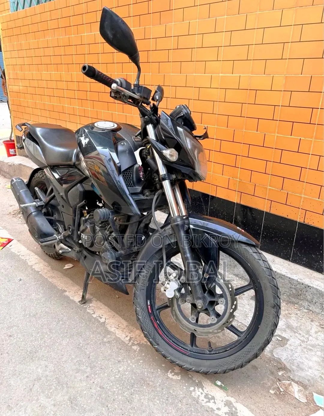TVS Apache RTR 160 4V 2019 Black