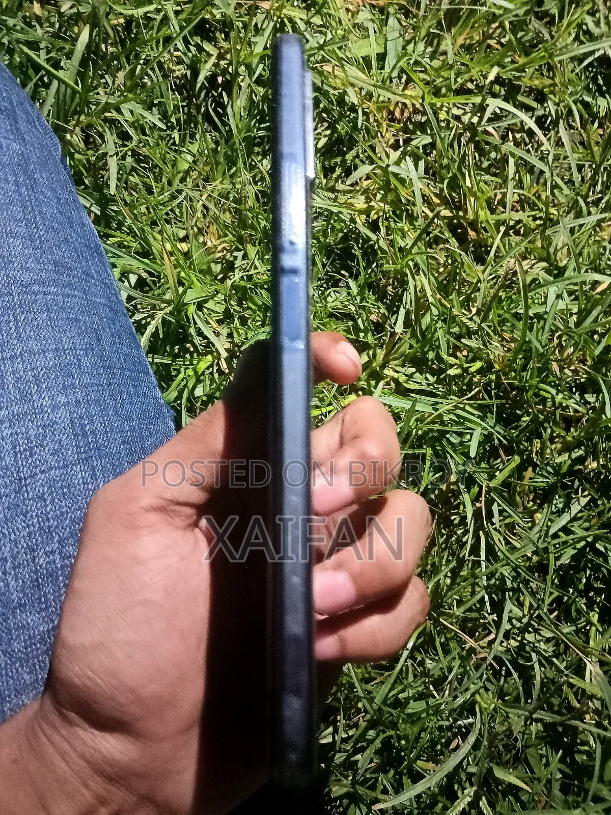 Vivo Y33s 128 GB Black