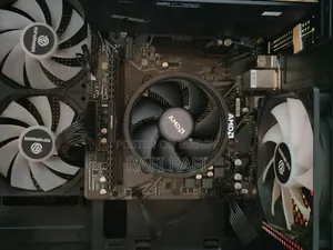 Desktop Computer 16GB AMD Ryzen 5 SSD 256GB