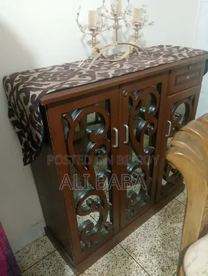সু কেবিনেট মালয়েশিয়ান উড