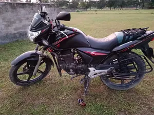 রানার টার্বো ১২৫ ২০১৯ কালো