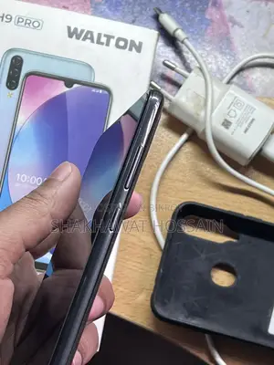 Walton 64 GB Black
