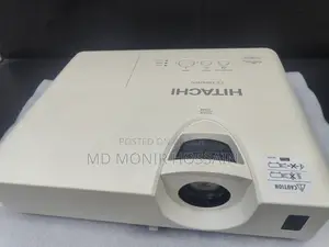 Projector Hitachi Japan