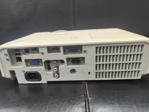 Projector Hitachi Japan