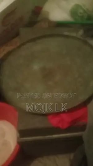 ২০০২ সালের কাসার তৈরীর বদনা এবং থালা ২ কেজি ওজন