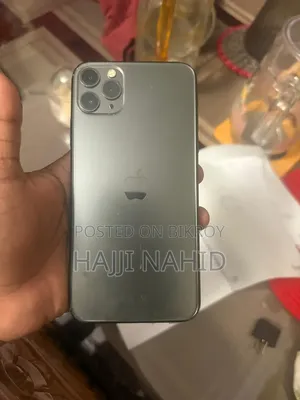 অ্যাপল আইফোন ১১ প্রো ম্যাক্স ৬৪ জিবি ব্ল্যাক