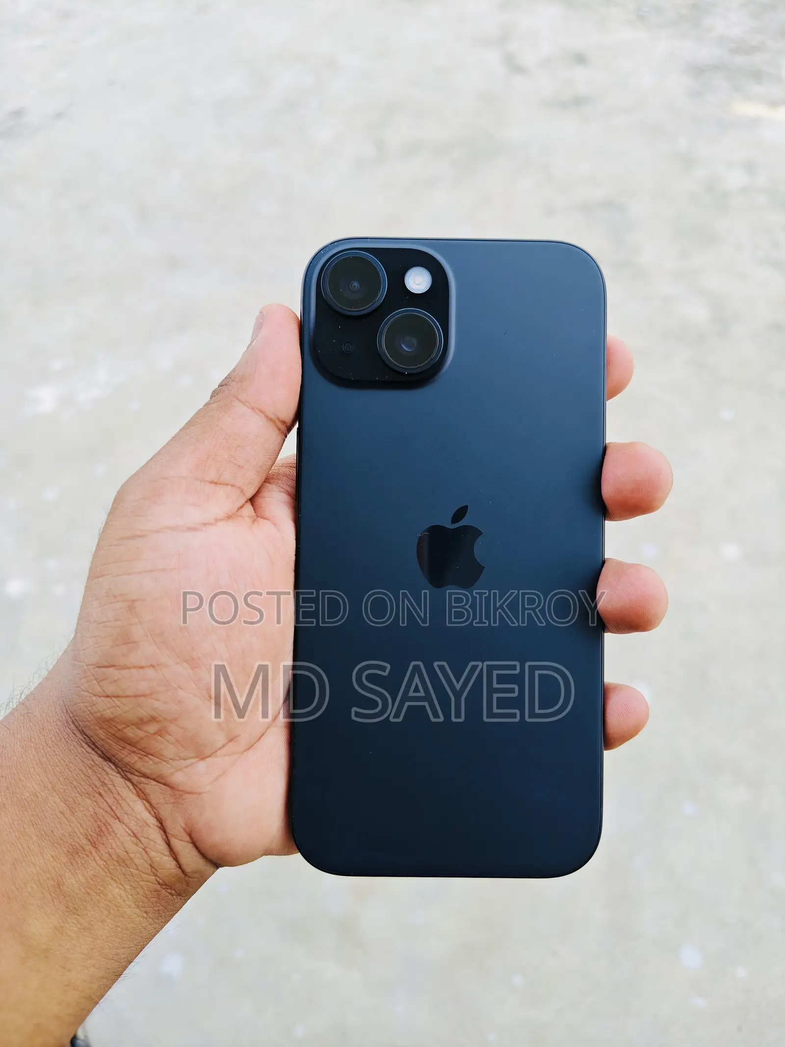 New Apple iPhone 15 128 GB Black
