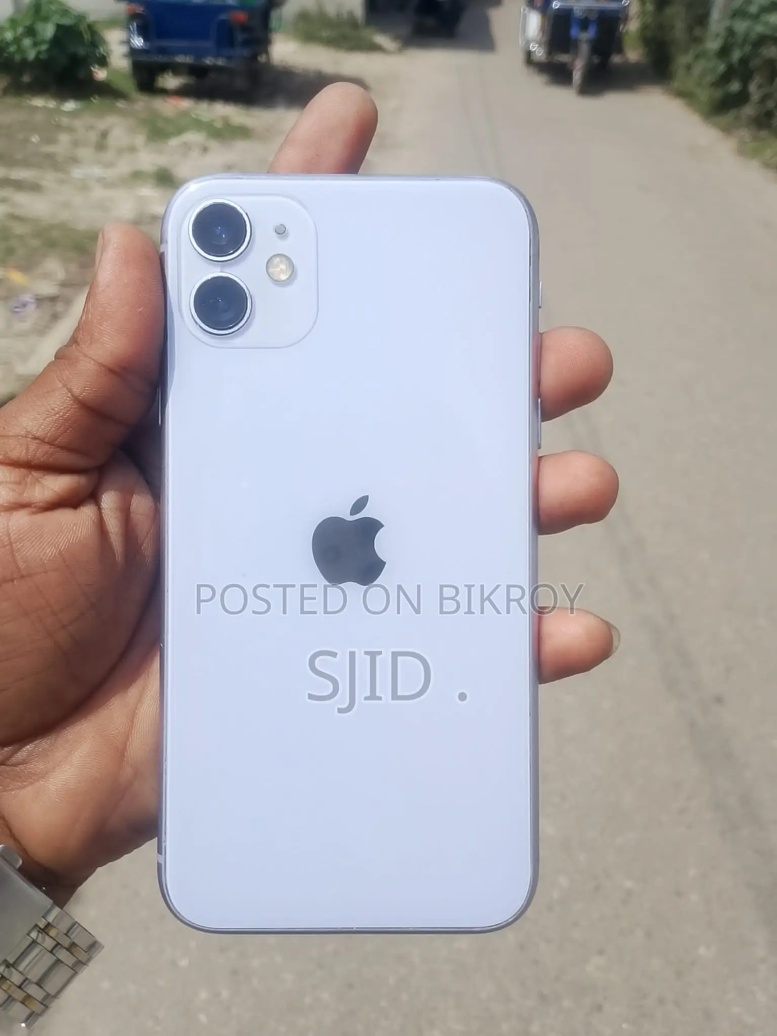 অ্যাপল আইফোন ১১ ১২৮ জিবি গোলাপি