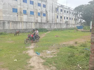 জমি বিক্রি ১০ শতাংশ। এই দামে এই জমি হারলেই মিস করবেন
