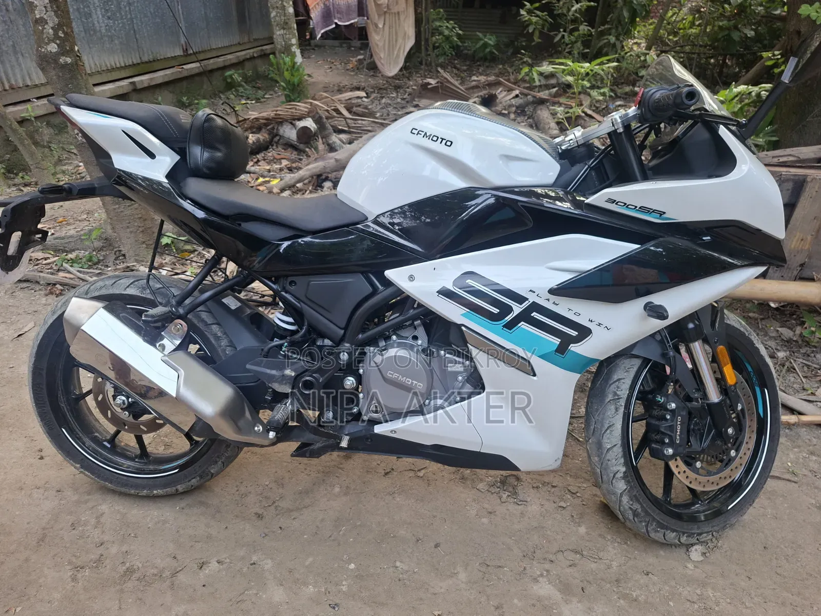 CFMoto 300SR 2025 White