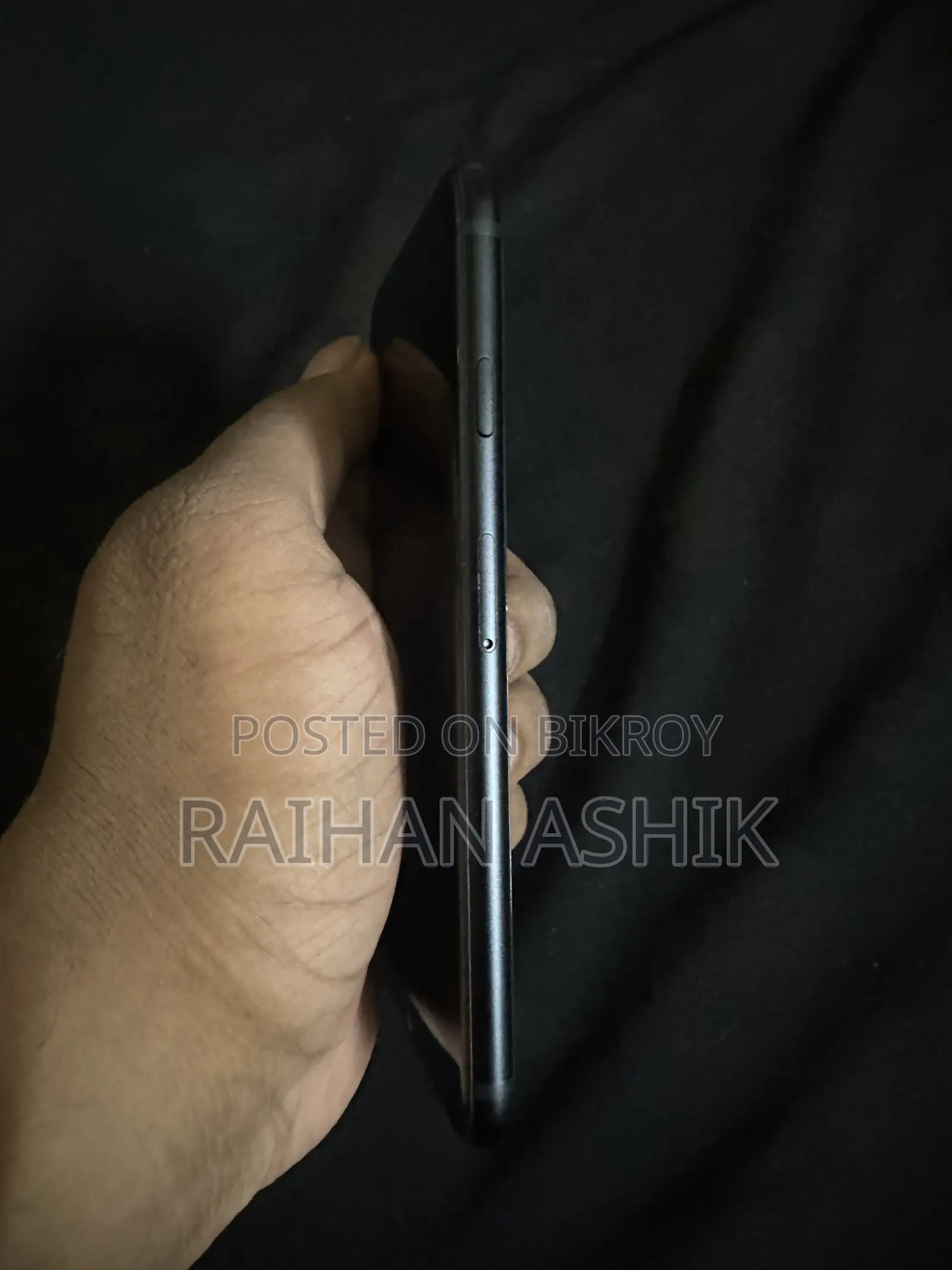 Apple iPhone SE 64 GB Blue