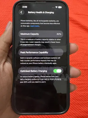 Apple iPhone 14 ১২৮ জিবি হোয়াইট