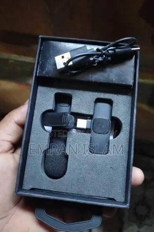 মোবাইলে ভিডিও করা স্ট্যান্ড
