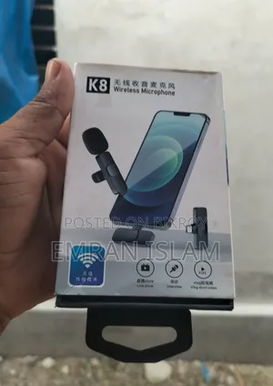মোবাইলে ভিডিও করা স্ট্যান্ড