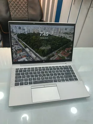 Laptop HP EliteBook 845 G7 8GB AMD Ryzen 5 SSD 256GB