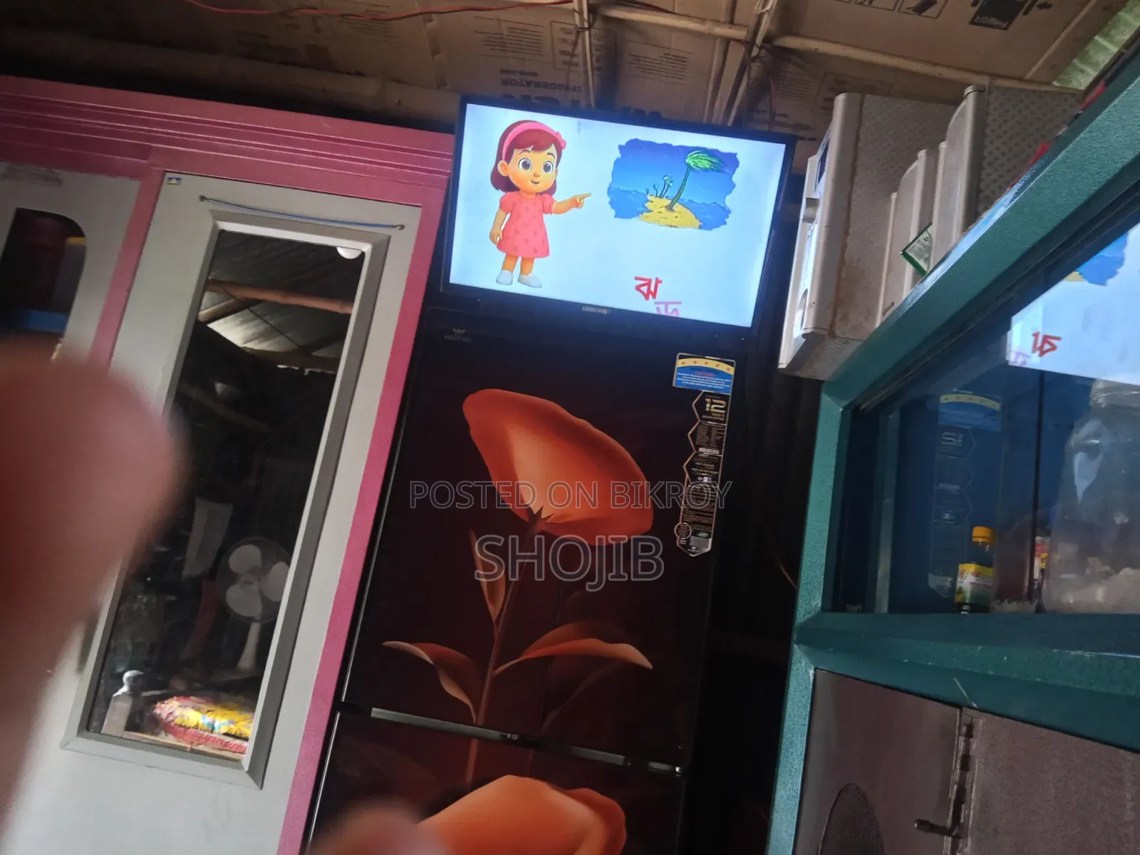 Tv মনিটর বিক্রয় করা হবে।