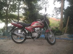 TVS Metro 2017 Red