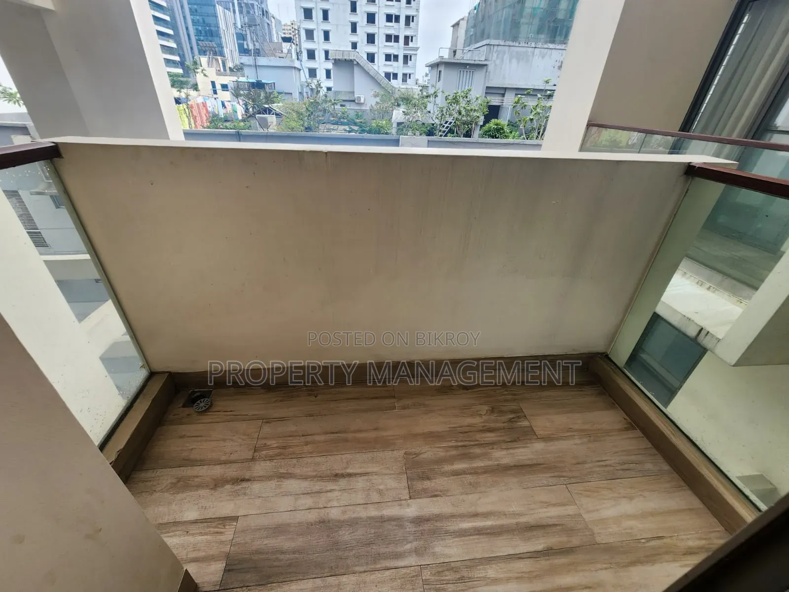 Furnished 4-Bedroom Apartment in a Renowned Company, Gulshan for Rent