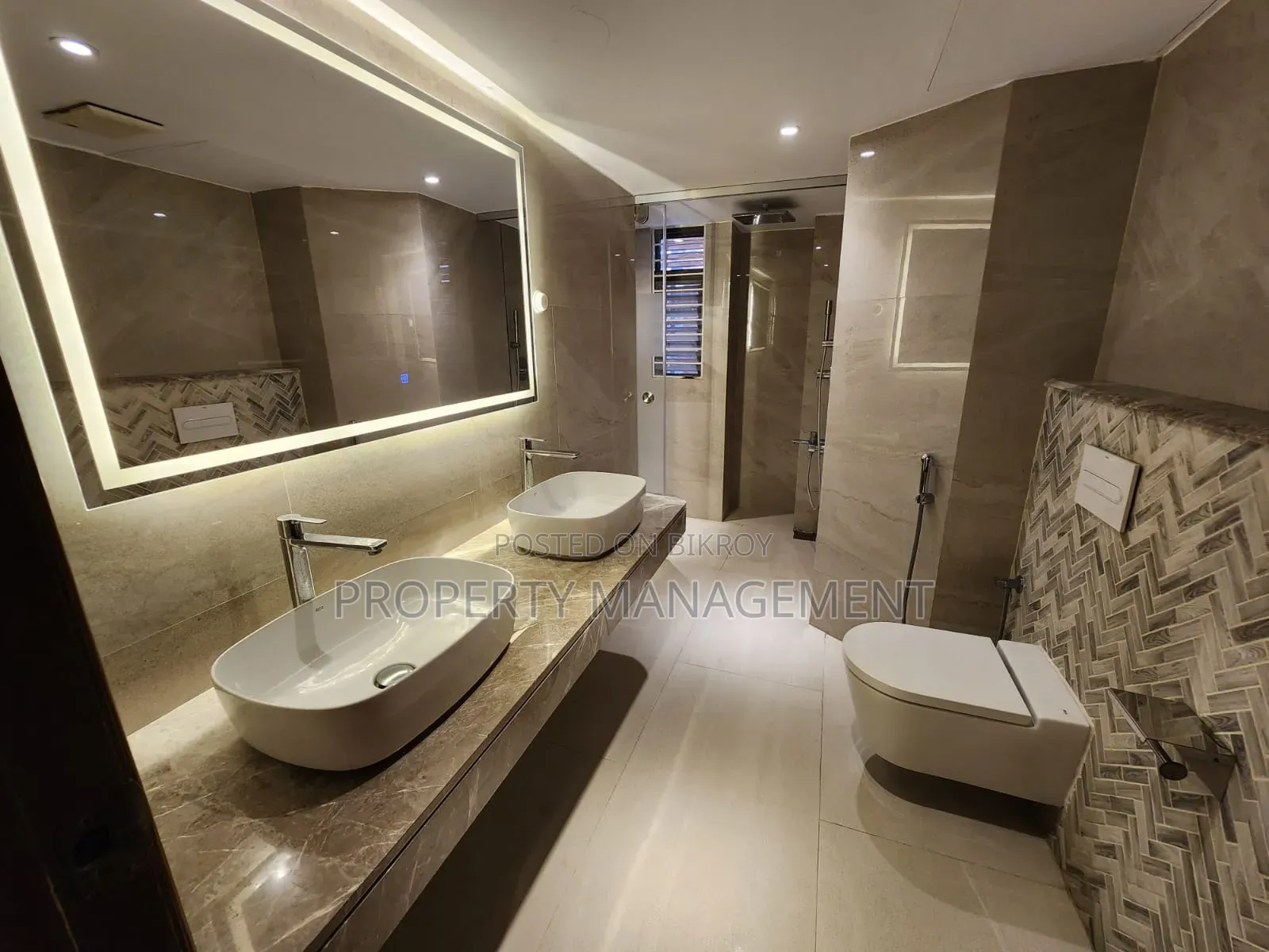 Furnished 4-Bedroom Apartment in a Renowned Company, Gulshan for Rent