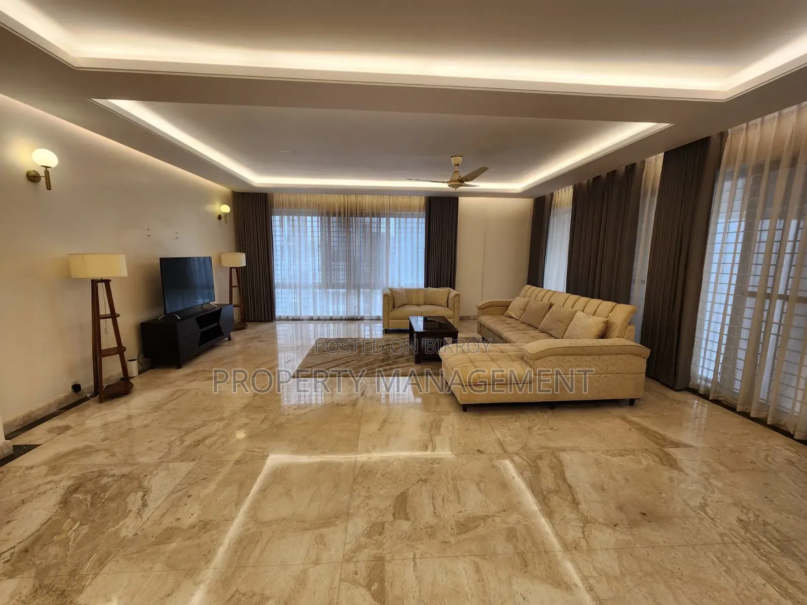 Furnished 4-Bedroom Apartment in a Renowned Company, Gulshan for Rent