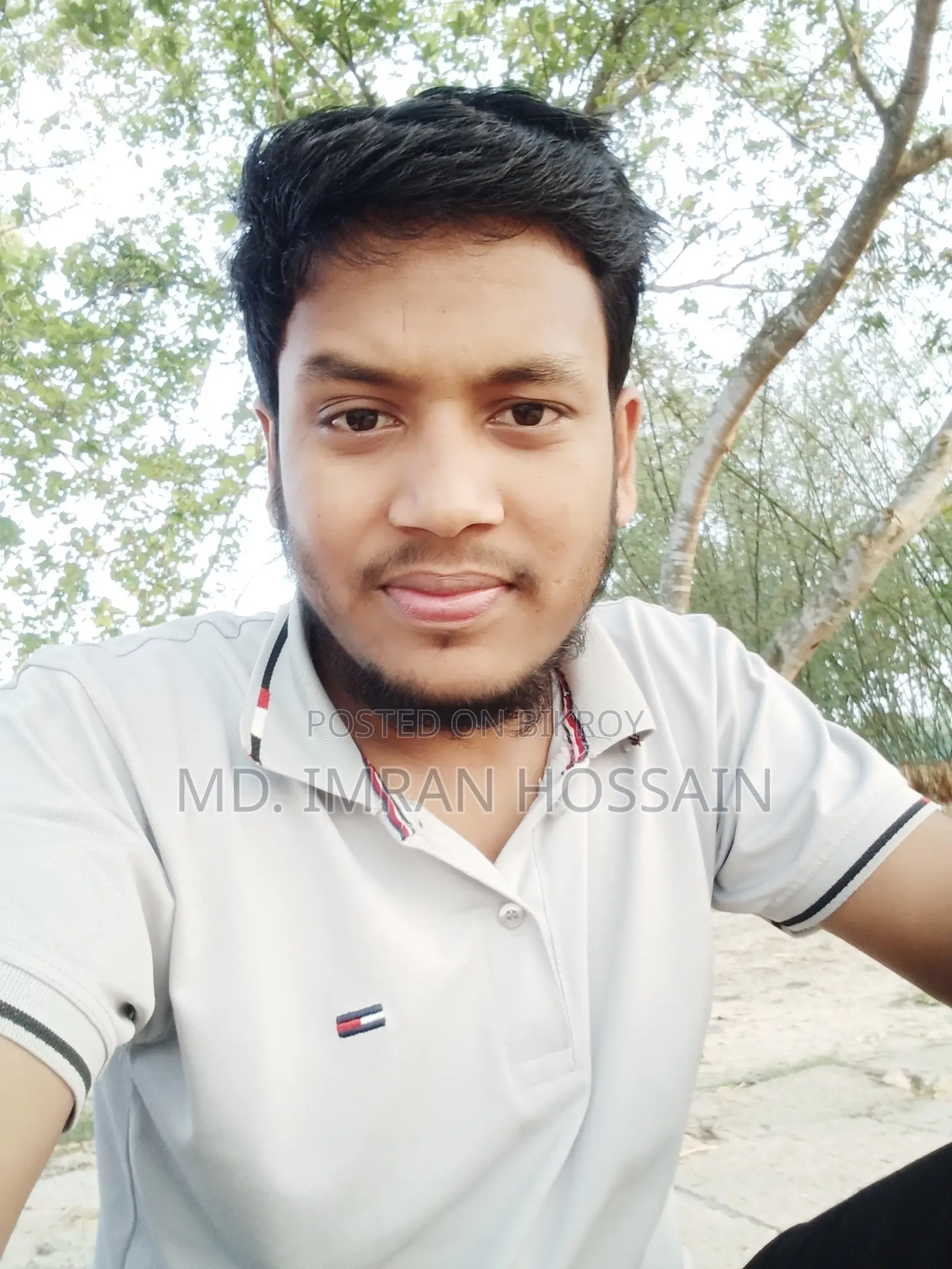 রিসেপশনিস্ট