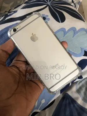 অ্যাপল আইফোন ৬ ৬৪ জিবি সিলভার
