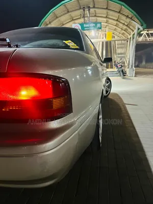 টয়োটা ভিস্তা ২০০১ গ্রে