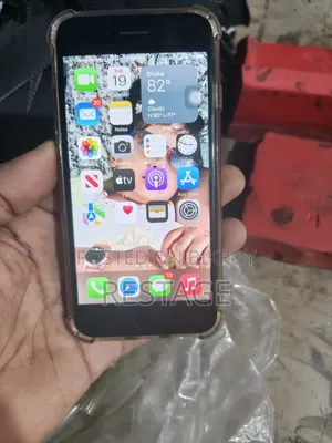 Apple iPhone 7 32 GB Black