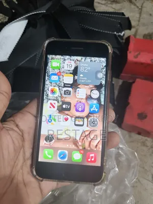 Apple iPhone 7 32 GB Black