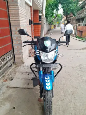 Hero Hunk 150 2020 Blue