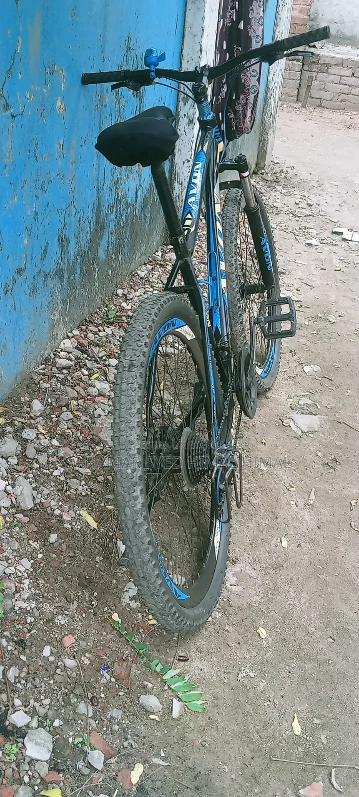 এই সাইকেল টি বিক্রি করা হবে।