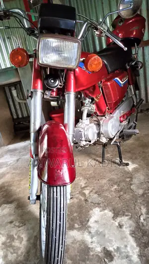 Honda 1998 Red
