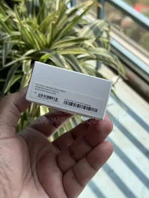 Original Apple USB-C 20W Adapter