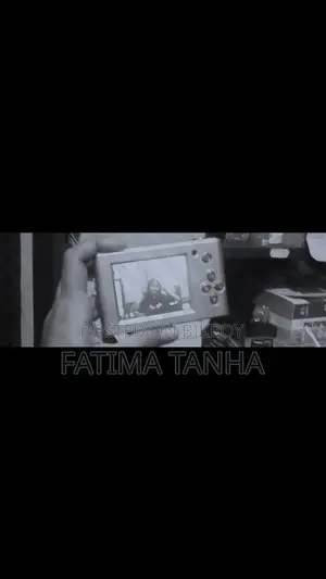 Retro Camera (Color: Gray)