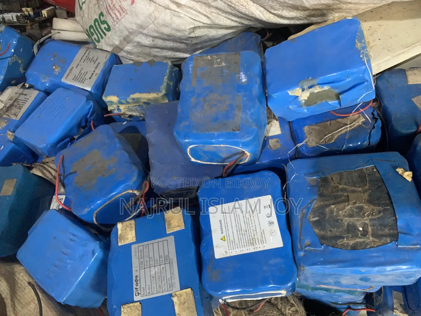 Street Light Battery 200 PCS