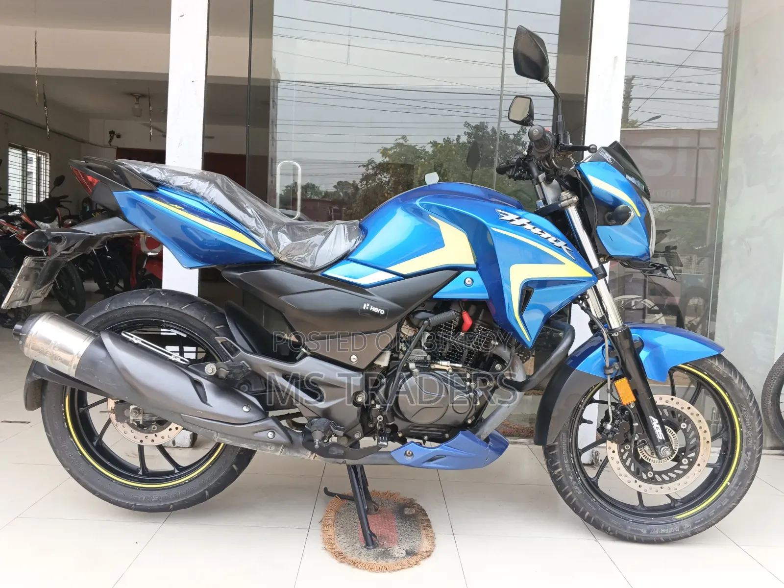 Hero Hunk 150R Dual Disc ABS 2023 Blue