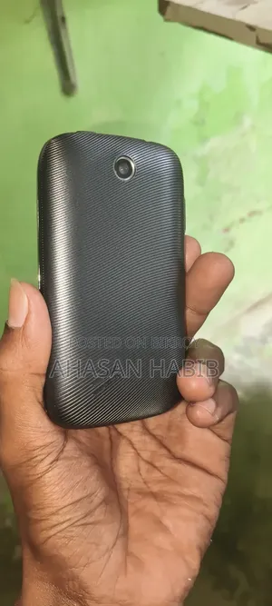 New Maximus 4 GB Black