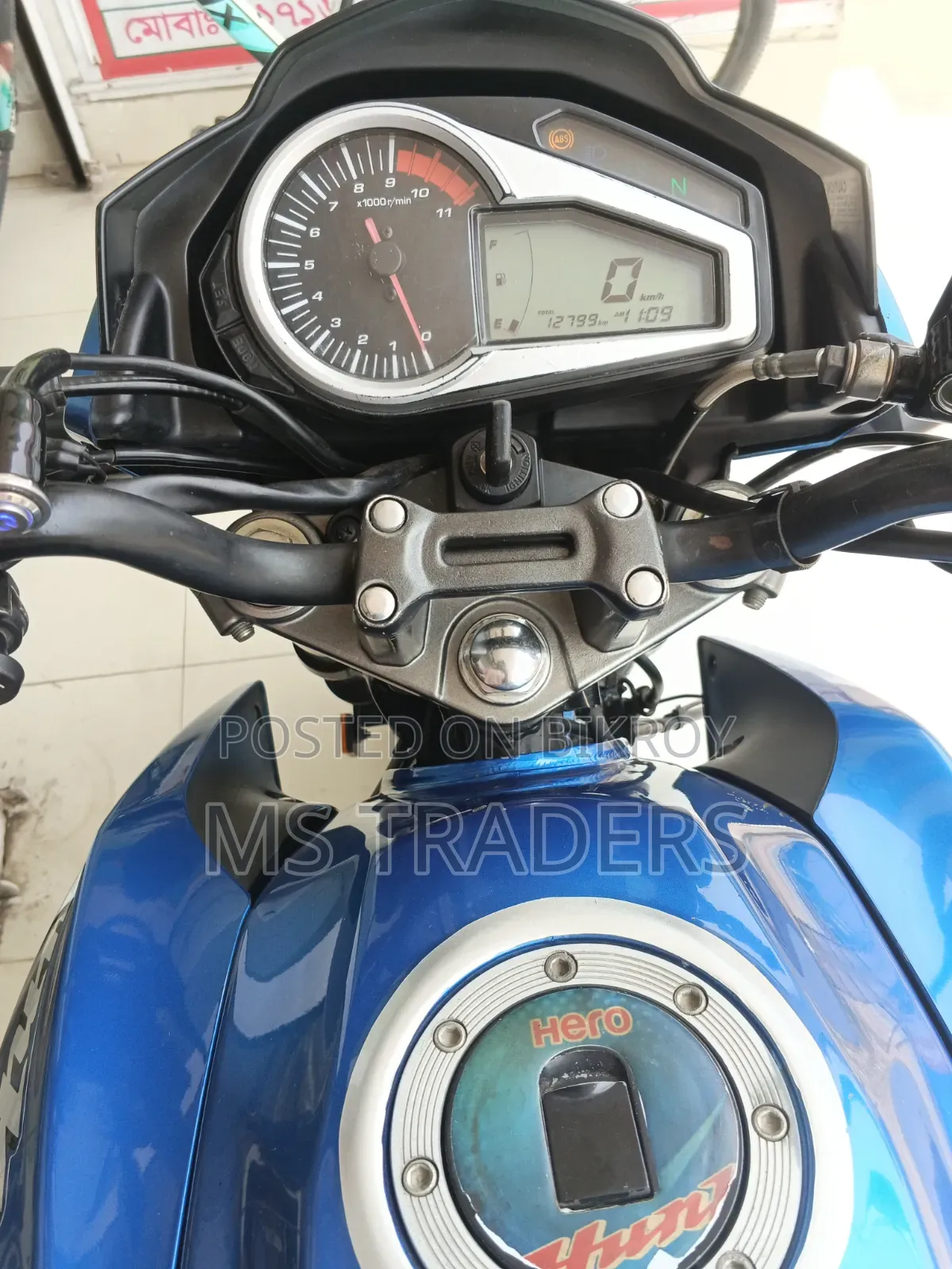 Hero Hunk 150R Dual Disc ABS 2023 Blue