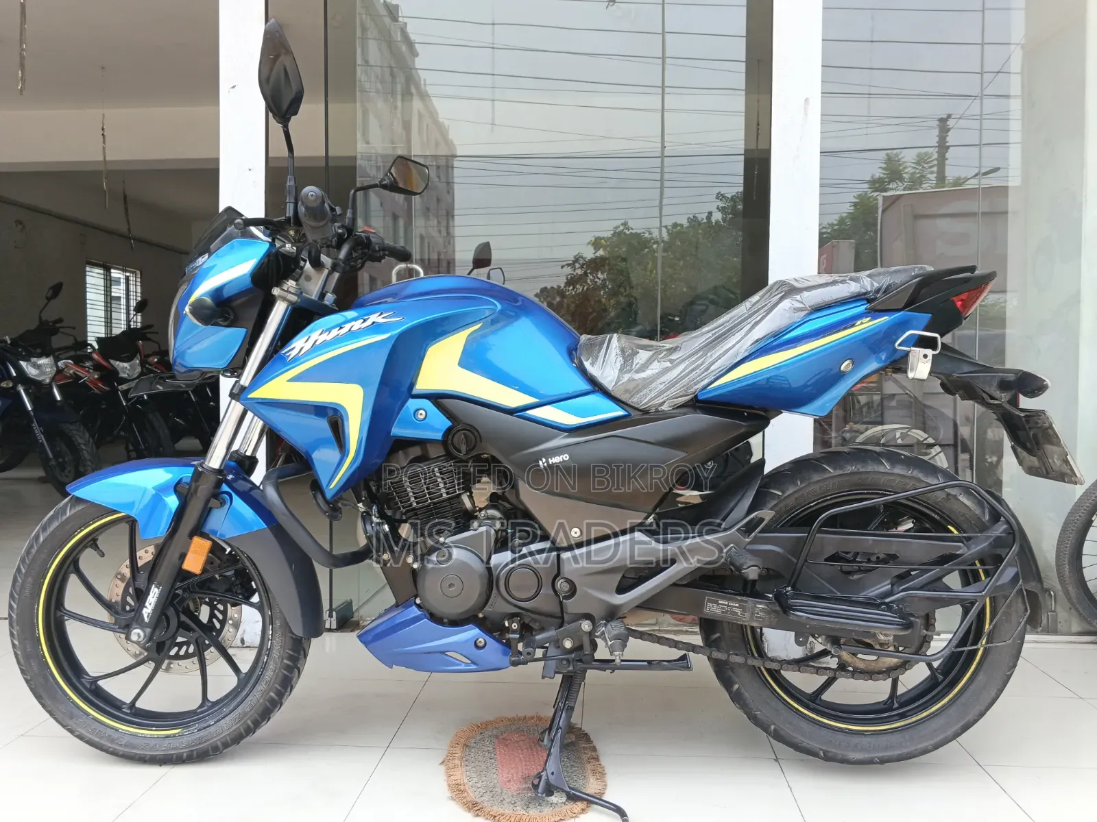 Hero Hunk 150R Dual Disc ABS 2023 Blue