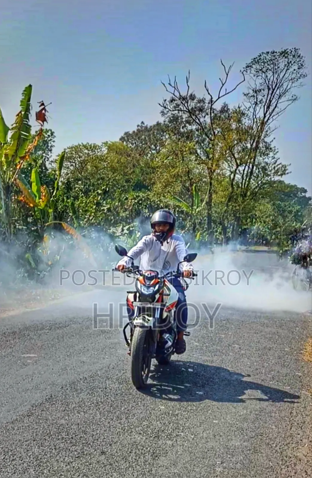 Hero Thriller 160R 2022 White