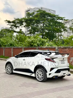 Toyota C-HR 2018 Pearl